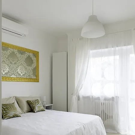 Ξενοδοχείο Romantic Nest In 2*